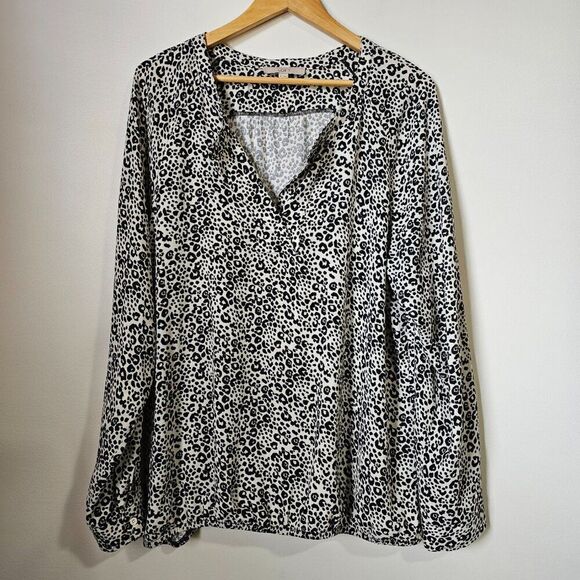 EUC LIKE NEW LOFT PRINTED SPLIT V NECK LONGSLEEVES TOP SIZE XL - Picture 1 of 13